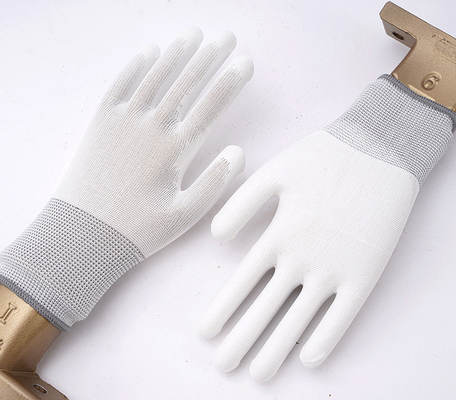 Guantes estáticos antis de trabajo de nylon del trabajo 13 guantes inconsútiles del ESD del ajuste del top de la fibra de carbono del indicador