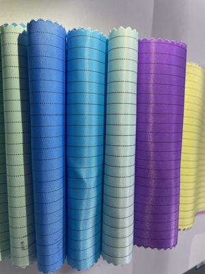 tela tejida antiestática estática anti del ESD del diseño de la raya de 110gsm 5m m para la fabricación industrial de la ropa