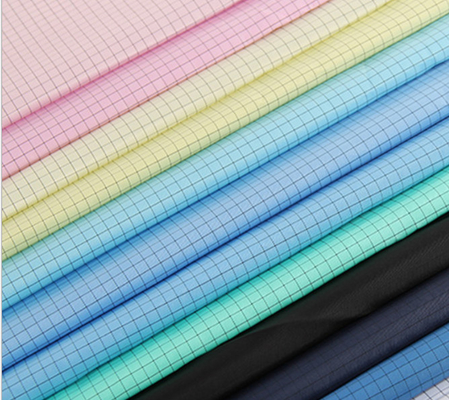 Telas estáticas antis del ESD del poliéster de la rejilla de las materias textiles 5M M del recinto limpio conductor