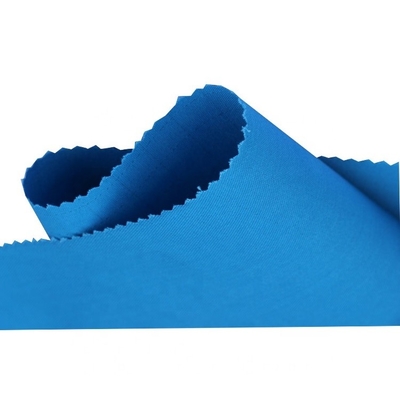 Materias textiles estáticas antis a prueba de polvo de las telas del ESD de la prenda impermeable para el uniforme del taller
