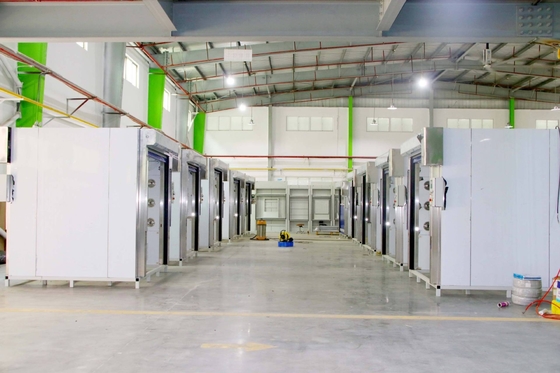 La ducha de aire vertical del recinto limpio 550w Hepa filtra el equipo de la purificación
